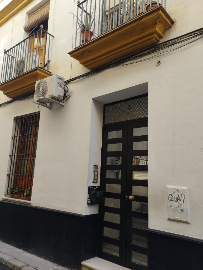 Apartamento Duenas Seville Exterior photo